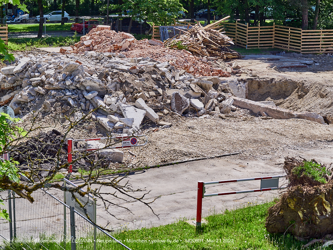 21.05.2022 - Baustelle am Haus für Kinder in Neuperlach
